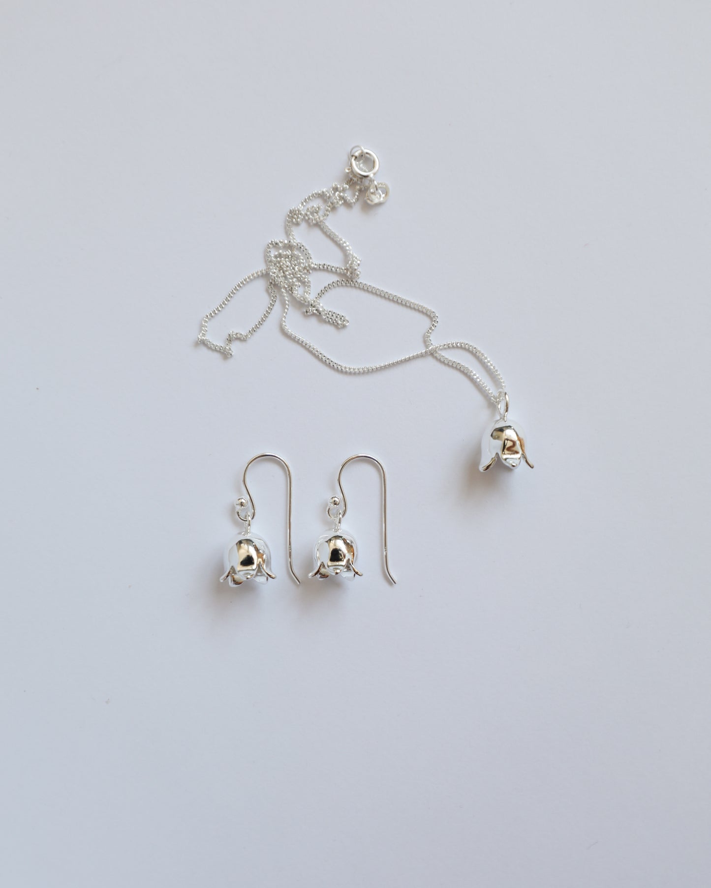 LILJEKONVALJ EARRING